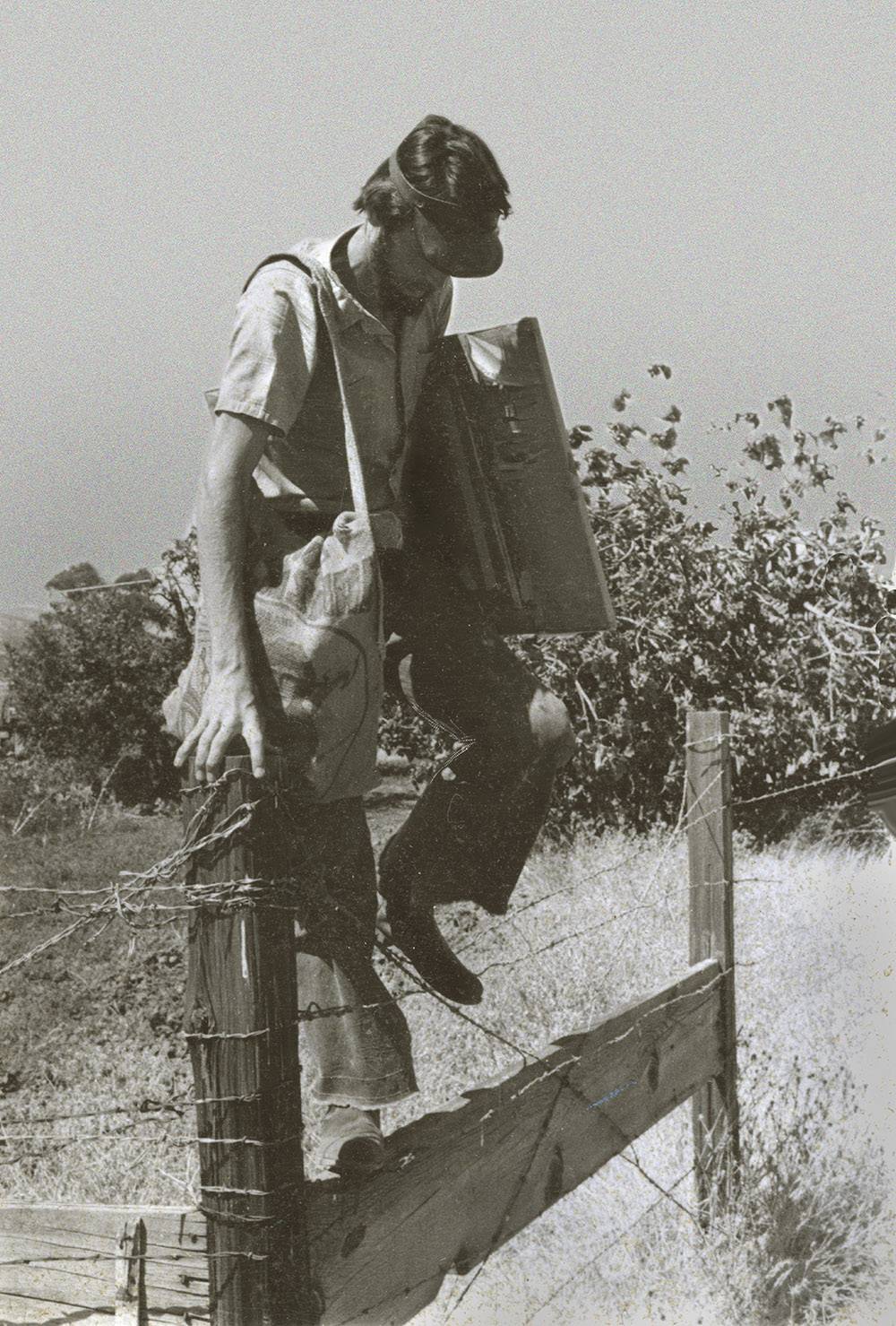 Stephen Duren hoping a fence
